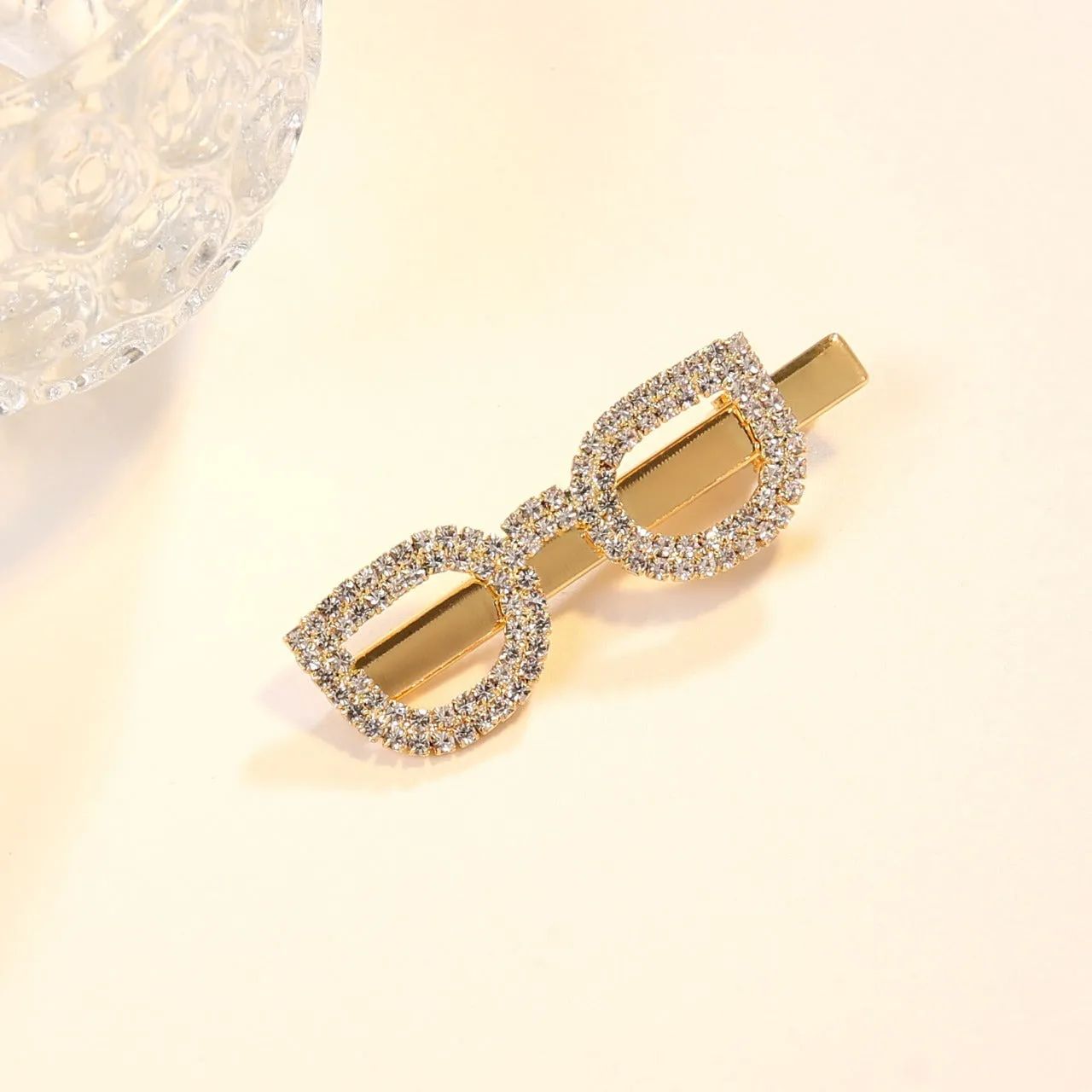 Faux Pearl Glasses Shaped Hair Clips