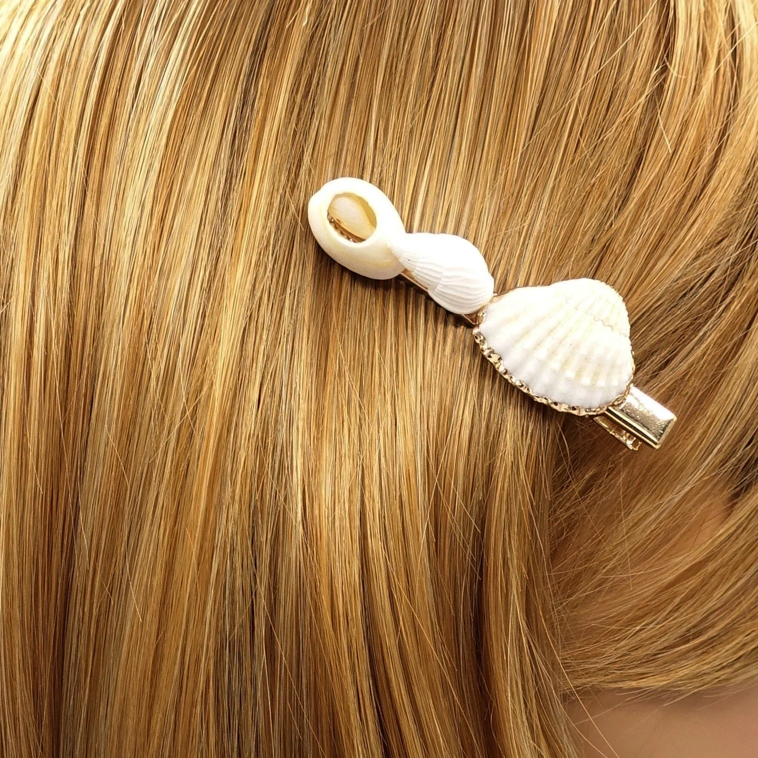 seashell hair clip